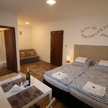 Szent Ivan Apartman Егер Екстериор снимка