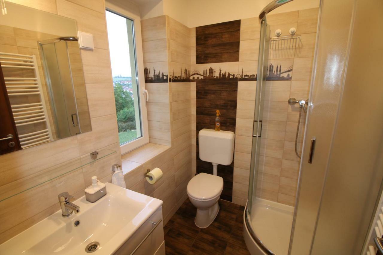 Szent Ivan Apartman Егер Екстериор снимка
